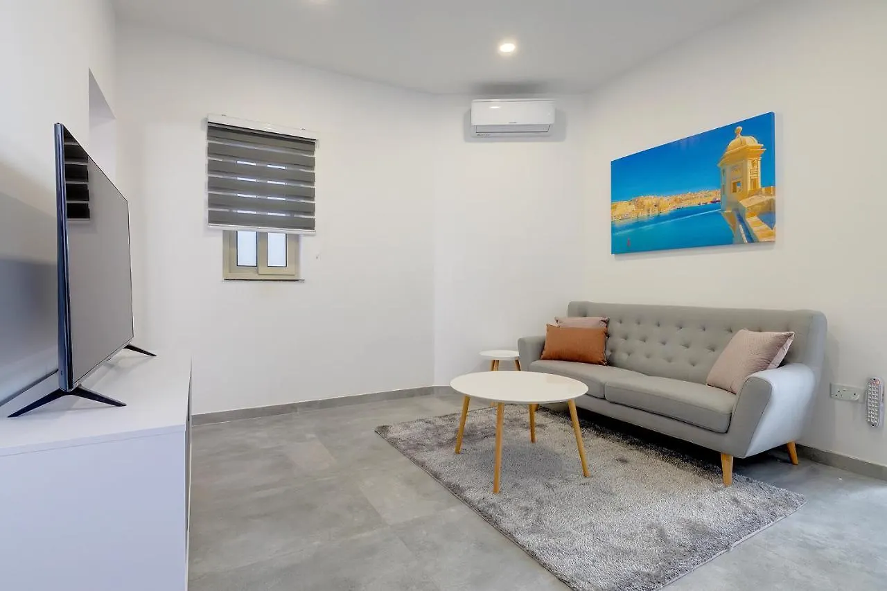 Perfect Location, Modern 2Br Apartment Sliema
