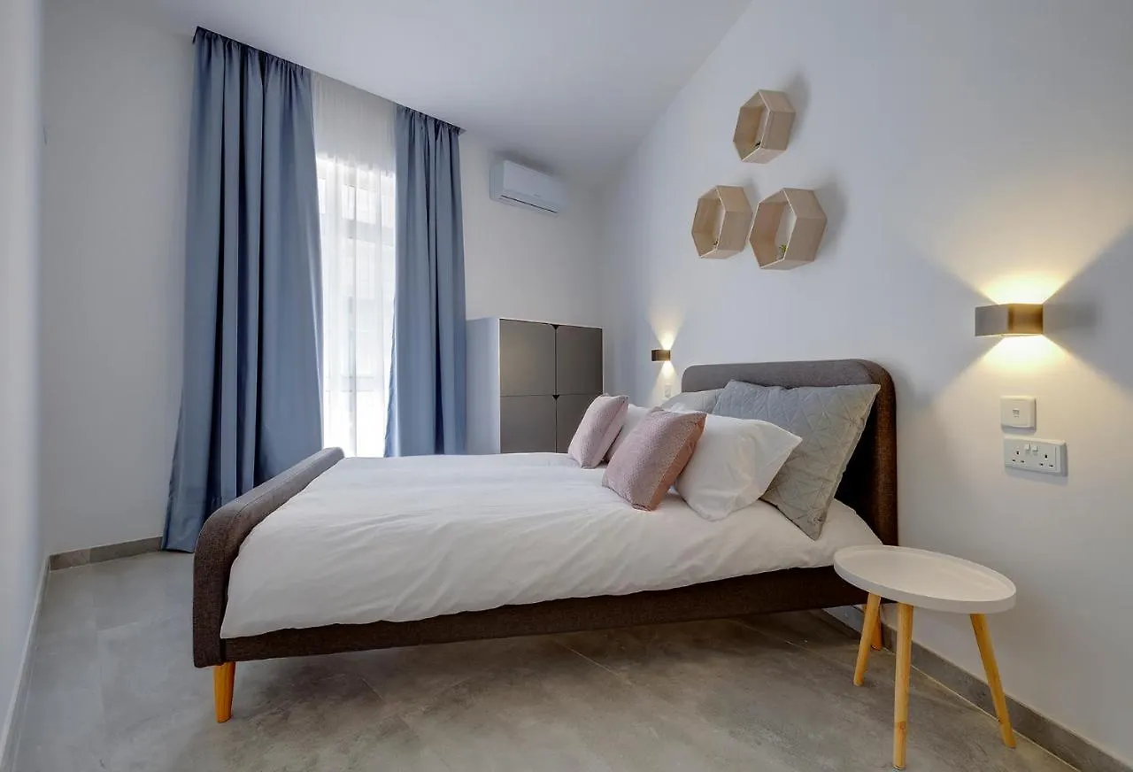 Perfect Location, Modern 2Br Apartment Sliema