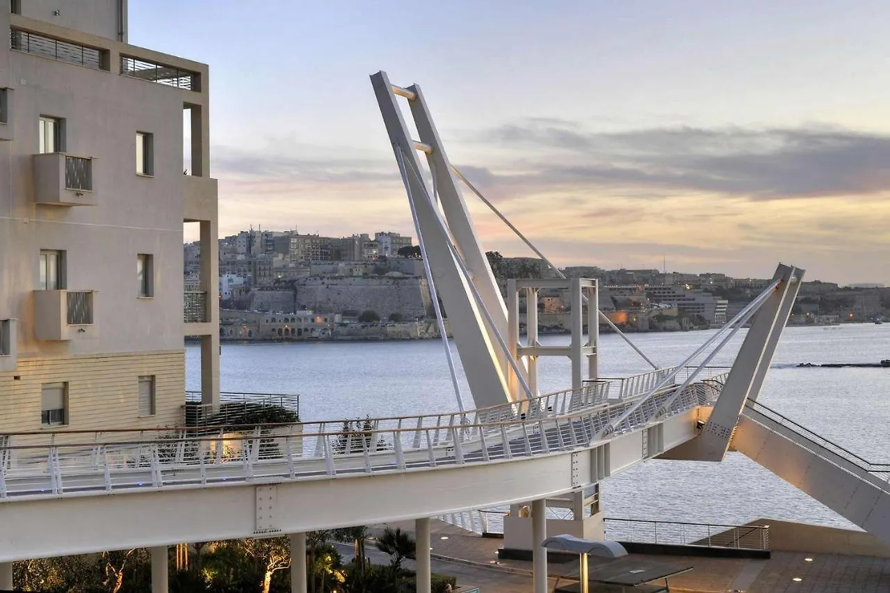 Perfect Location, Modern 2Br Apartment Sliema