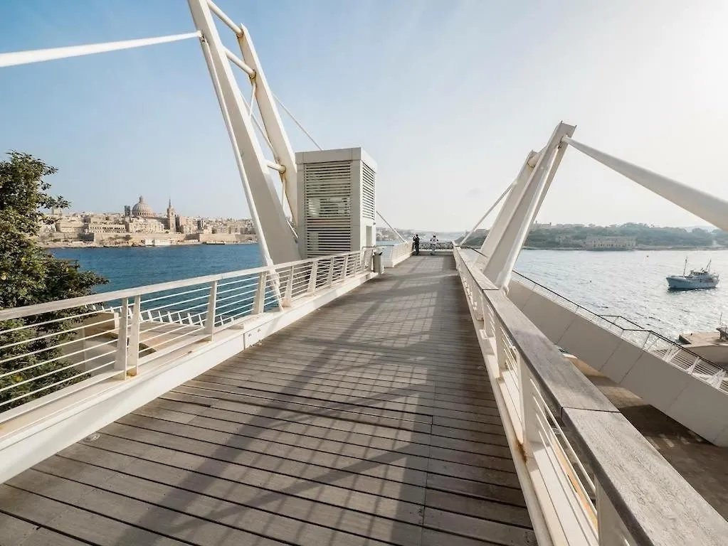 Perfect Location, Modern 2Br Apartment Sliema Malta