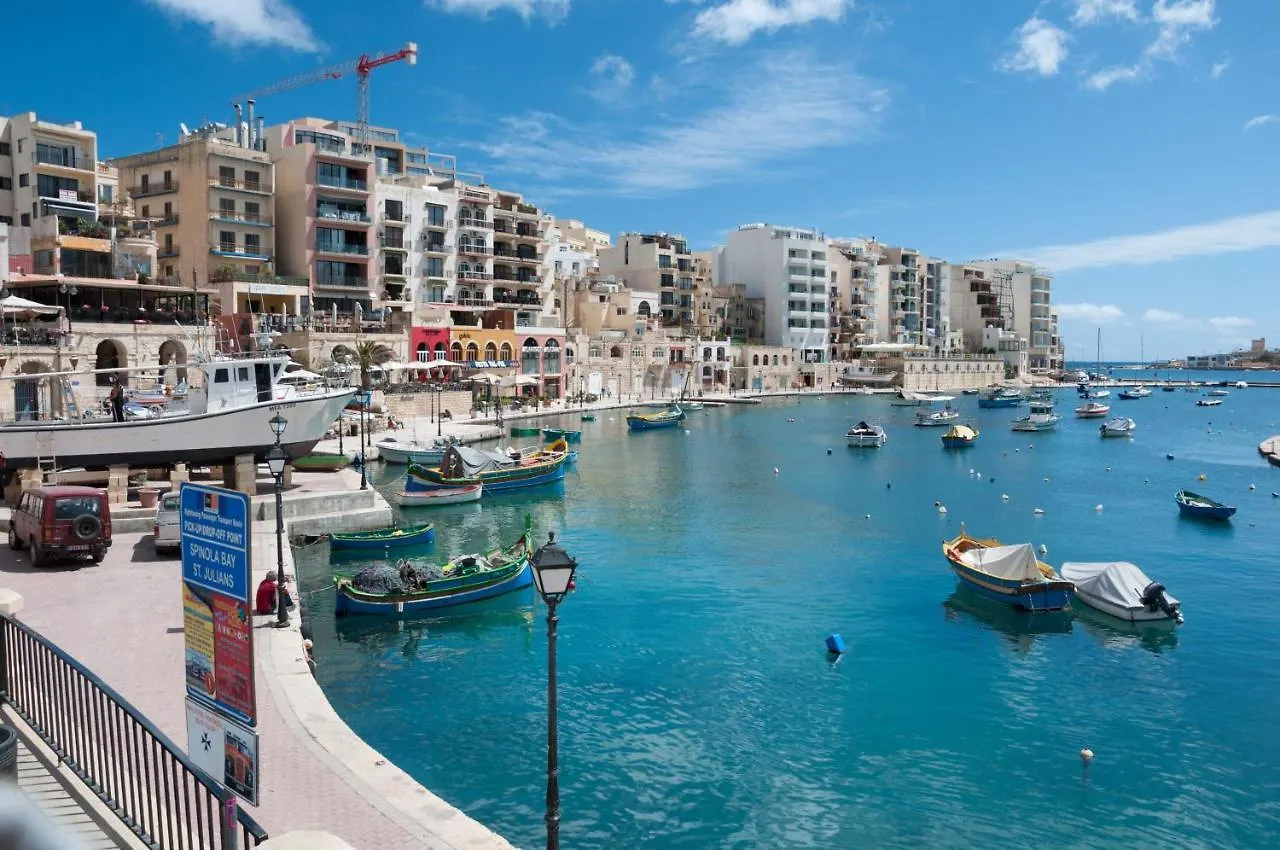 Perfect Location, Modern 2Br Apartment Sliema